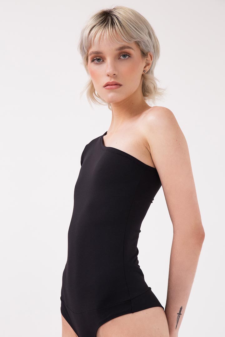 Julia Knoll